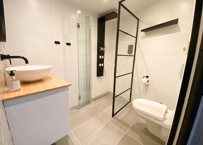 Freydag לינה וארוחת בוקר *